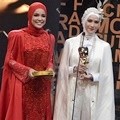 Dewi Sandra dan Zaskia Adya Mecca di Indonesia Movie Actors Awards 2016
