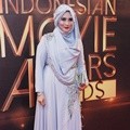Elma Theana di Indonesia Movie Actors Awards 2016