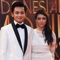 Randy Martin Datang Bersama Cassandra Lee di Indonesia Movie Actors Awards 2016