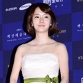Lee Jung Hyun di Red Carpet Baeksang Art Awards 2016