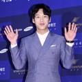 Kwak Si Yang di Red Carpet Baeksang Art Awards 2016