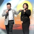 Yoon Jeong Soo dan Kim Sook Jadi Pembuka Baeksang Art Awards 2016