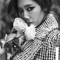 Park Shin Hye di Majalah W Edisi Mei 2016