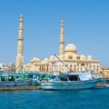 Keindahan Masjid di Pantai Sharm El Sheikh, Mesir