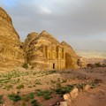 Petra di Yordania Patut Dikunjungi Saat Berlibur