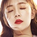 Baek Jin Hee di Majalah Sure Edisi April 2016