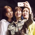 Lee Sung Kyung, Park Shin Hye dan Moon Ji In di Drama 'Doctors'