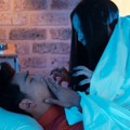 Park Bong Pal Diganggu Hantu Saat Tidur