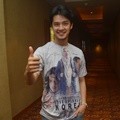 Morgan Oey Saat Nonton Bareng 'Jilbab Traveler: Love Sparks in Korea'