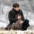 Shin Joon Young Peluk No Eul yang Pingsan
