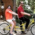 Asyik Nih Sepeda Tandem Mengitari Pulau Nami