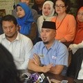 Ahmad Dhani Ditemui di Kediamannya