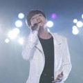 Penampilan Kangta di 'SM Town Live World Tour V' Tokyo