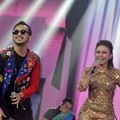 Giring Nidji dan Rossa di 'RCTI 27 Anniversary Celebration'