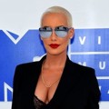 Amber Rose di Red Carpet MTV Video Music Awards 2016