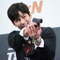 Kerennya Ji Chang Wook Bawa Pistol