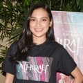 Indah Permatasari di Jumpa Pers Film 'Athirah'