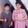 Titiek Puspa Hadir di AMI Awards 2016