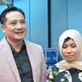 Ivan Fadilla dan Istri Ditemui Usai Mengisi Program 'Rumpi'