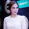 Jessica Iskandar Hadir di Selebrita Awards 2016