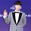 Ahn Jae Hyun Hadir di tvN10 Awards 2016