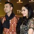Raffi Ahmad dan Nagita Slavina di Malam Puncak Panasonic Gobel Awards 2016
