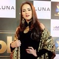 Penampilan Olla Ramlan di Malam Puncak Panasonic Gobel Awards 2016