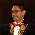 Ibnu Jamil Bawa Pulang Trofi Presenter Berita dan Olahraga Terfavorit