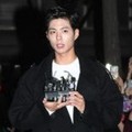Park Bo Gum Hadir di Wrap Up Party Drama 'Love in the Moonlight'