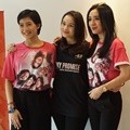 Media Visit Pemeran Film 'Pinky Promise' ke Kantor Redaksi WowKeren
