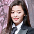 Jun Ji Hyun Berperan Sebagai Sim Chung
