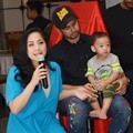 Nagita Slavina dan Raffi Ahmad di Konfernsi Pers Film 'Rafathar'