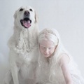 Meski 'Berwarna' Senada dengan Anjing Kesayangan, Gadis Cantik ini Tetap Terlihat Anggun, Bukan?