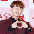 Lee Jun Ki berperan sebagai oppa Gereja yang kaya raya di web drama'The Seventh First Kiss'