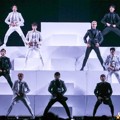 Seventeen usung tema catur saat tampil di MelOn Music Awards 2016