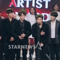 Bangtan Boys Raih Piala Best Artist Award