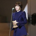 Tae Yeon Raih Piala Best Female Artist