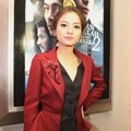 Acha Septriasa di Gala Premier Film 'Bulan Terbelah di Langit Amerika 2'