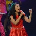 Demi 'Senandung Cinta' Siti Badriah Rela Ganti Baju di Panggung