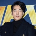 Song Seung Heon Hadir di VIP Premiere Film 'Master'