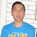 Ernest Prakasa di Konferensi Pers Rilis Trailer Film 'Cek Toko Sebelah'
