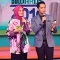Alyssa Soebandono dan Dude Harlino Umumkan 'Special Award Keluarga Terbaik'