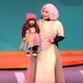Ria Enes dan Boneka Susan di Mom & Kids Awards 2016