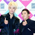 Kangnam dan Kim Byung Man Wakili Acara 'Laws of the Jungle' di SBS Entertainment Awards 2016