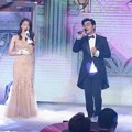 Terungkap, Penyanyi Bertopeng Tadi Adalah Lee Si Young dan Kim Sung Joo