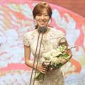 Jin Se Yeon Raih Piala Female Excellence Award for Special Production Drama
