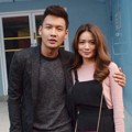 Fendy Chow dan Stella Cornelia Saat Ditemui di Kawasan Tendean, Jakarta Selatan