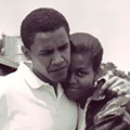 Barack Obama dan Michelle Berfoto Mesra Saat Masih Bertunangan di Kenya, Afrika Timur Pada Tahun 1992