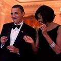 Obama dan Michelle Terlihat Asyik Berjoget Bersama di Suatu Acara