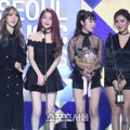 Mamamoo Raih Piala Bonsang